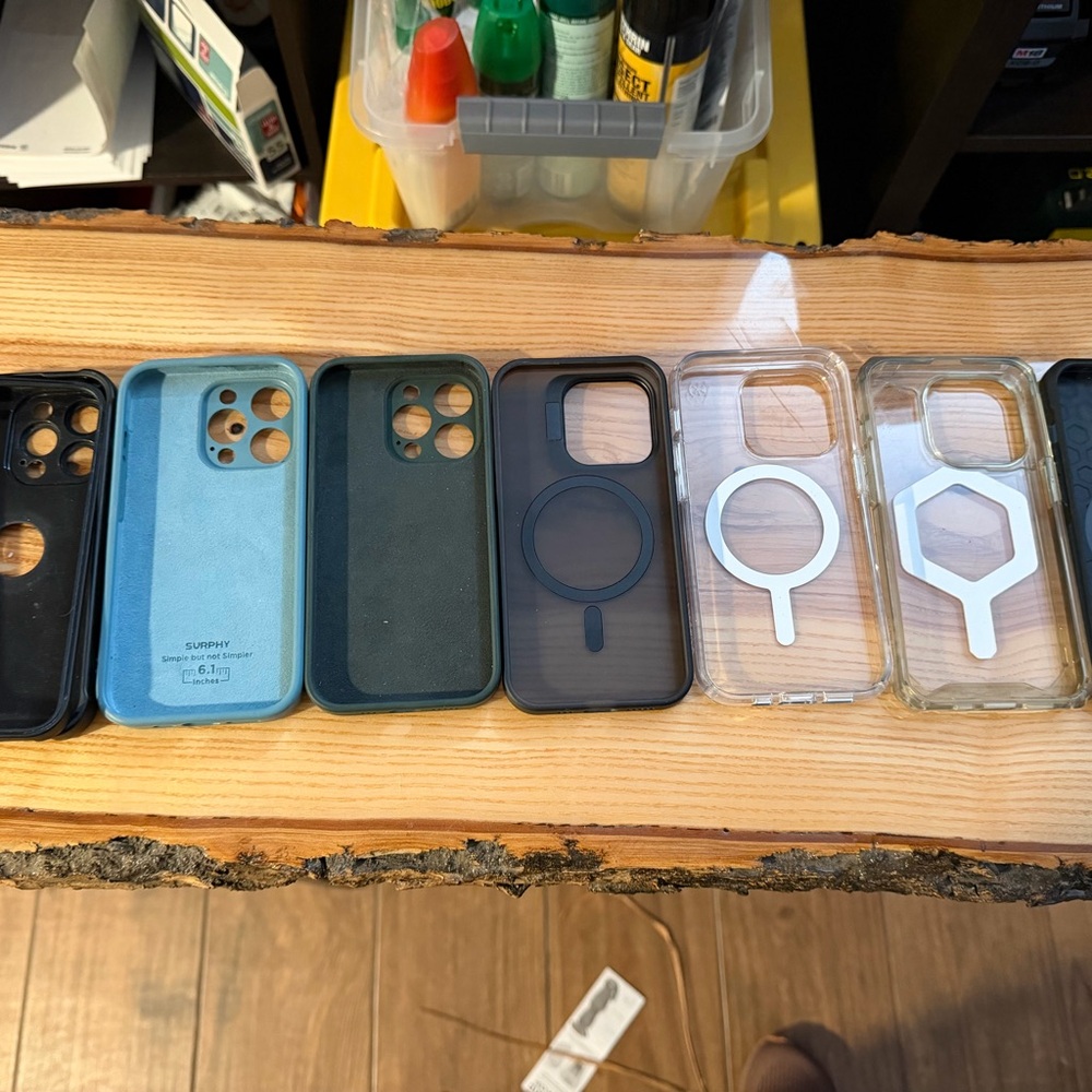 iPhone 14 Pro Protective Phone Case Set - Black, Blue, Green, Clear